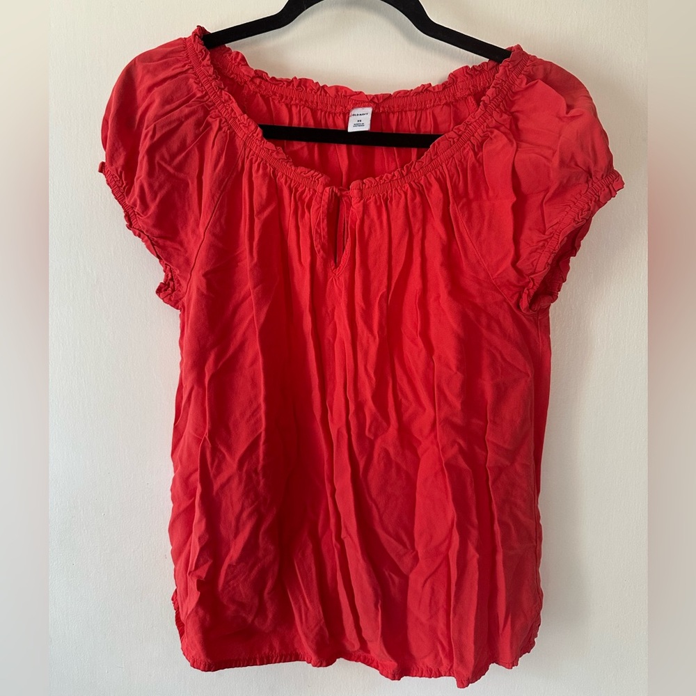 Old Navy top